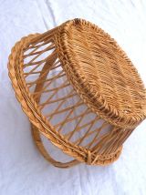 Panier en rotin vintage