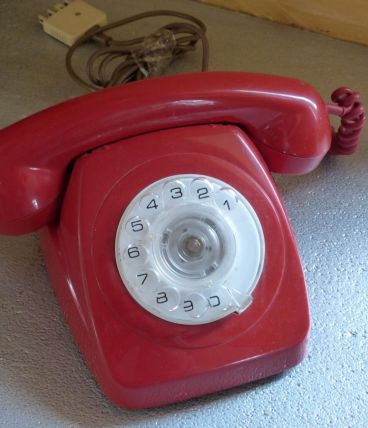 telephonne ancien d'origine australienne tres bon état 