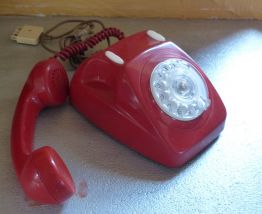 telephonne ancien d'origine australienne tres bon état 