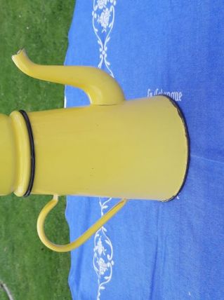 Cafetière émaillée ancienne