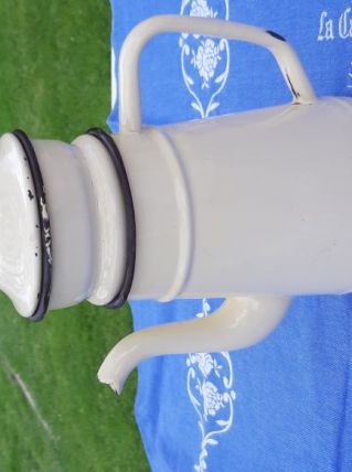 Cafetière émaillée ancienne