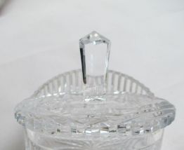 bonbonnière cristal marque TCHÉCOSLOVAQUIE