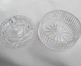 bonbonnière cristal marque TCHÉCOSLOVAQUIE