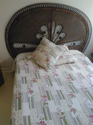 Parure couvre lit - Jeté de lit + Taies assorties