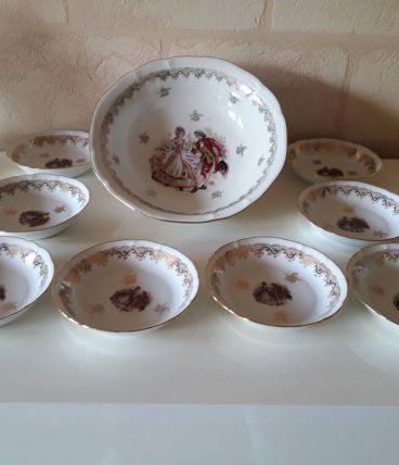 magnifique service  a dessert en porcelaine de chauvigny