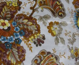 tissu d'ameublement à fleurs
