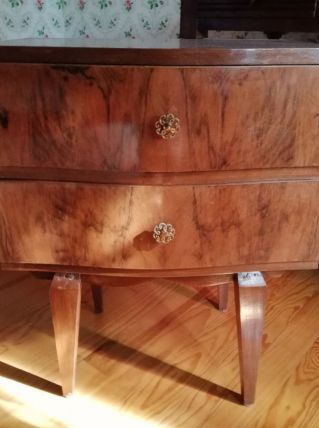 Table de chevet