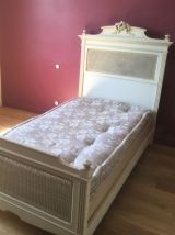 Très joli lit ancien style Louis XVI 1 personne  TBE