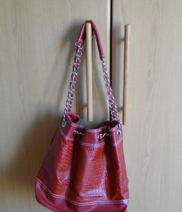 Sac à main vintage rouge