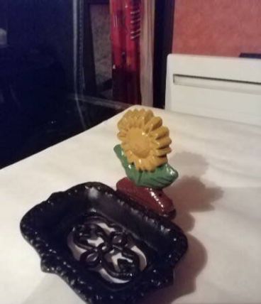 porte savon tripode en fonte restauré