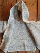 Pull bébé capuche laine beige &amp; écrue, fait main 3 à 6 mois
