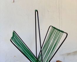 Porte-revues scoubidou