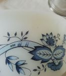 Plat Arcopal Fleurs bleues
