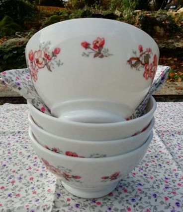 Lot de 4 bols Arcopal motif fleurs de pommier