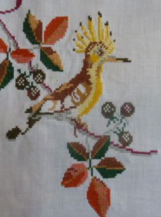 Nappe brodée à la main 143 x 146 cm, 6 serviettes 43 x 43 c 