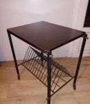 Table porte revues /vinyles/d appoint