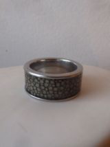 Bague en argent 925 et galuchat, taille 19 mm (62)