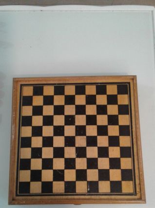 Jeux de société bois ancien.