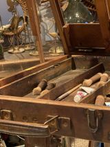 Ancien chevalet de peintre en bois pliable de 1930