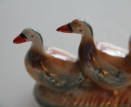 Oie et ses petits en céramique nacrée comme neuf