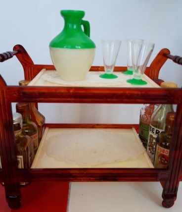 Jouet Vintage Bar /Desserte avec bouteilles en verre