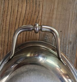 Plat service à anses