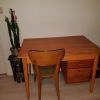 BUREAU VINTAGE DESIGN SCANDINAVE Bureau en bois vintage très