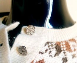 Pull crème à motifs 70s