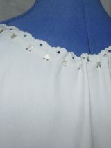 Ancienne chemise longue faite et brodée main