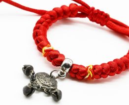 Bracelet rouge la kabbale