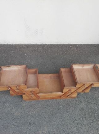 Boite a ouvrage en bois