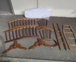 Berceau ancien en bois