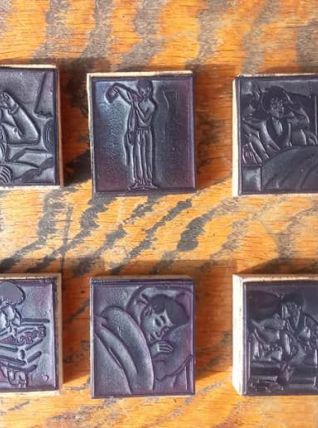 10 anciens tampons d'école en bois