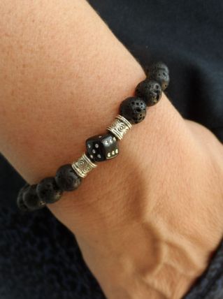 bracelet pierre de lave / breloque 