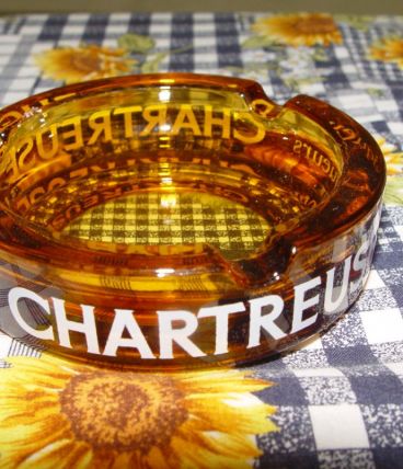 Cendrier vintage "liqueur Chartreuse"