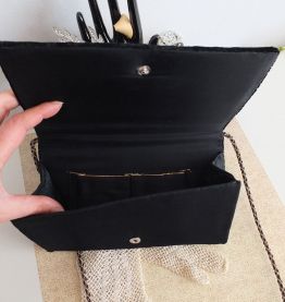 Pochette vintage en velours noir 