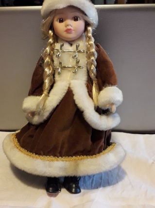 Poupee vintage tête porcelaine