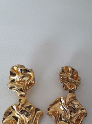 Boules d'oreilles dorées vintage 1968