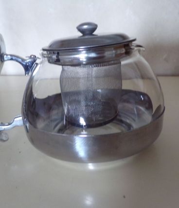 THEIERE VERRE  et INOX 