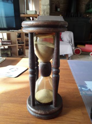Grand sablier ancien 