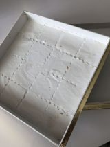 Ancienne boite en carton décorée