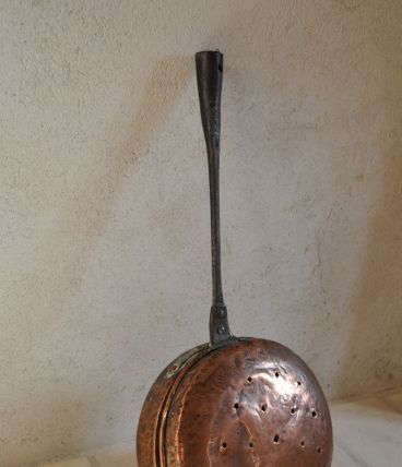 chauffe lit, bassinoire, chaufferette.