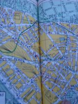 Plans de Paris, Rues,métro, périf,bois, 200pages
