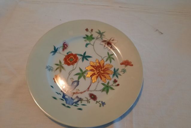 Lots 6 assiettes porcelaine 25cm