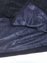 Robe longue fourreau fendu. Tissu crèpe noir. Taille 36. 