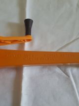 Ancienne râpe à fromage MOULI GRATER en plastique orange