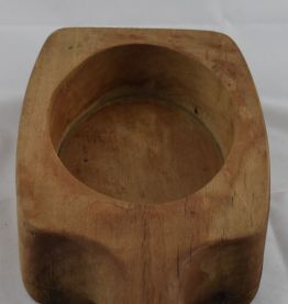 Moule à beurre ancien en bois