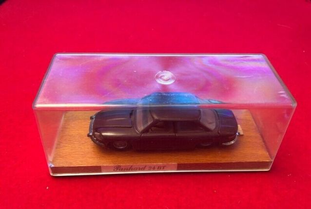 Panhard 24BT 1/43 Verem France 