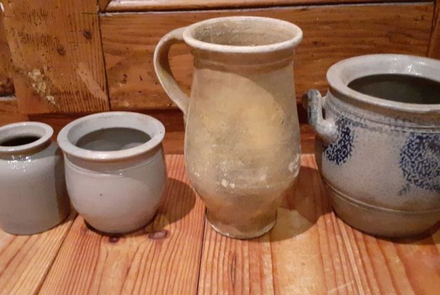  pots en terre cuite