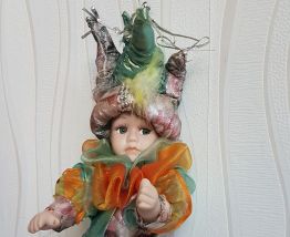 ancienne poupée arlequin